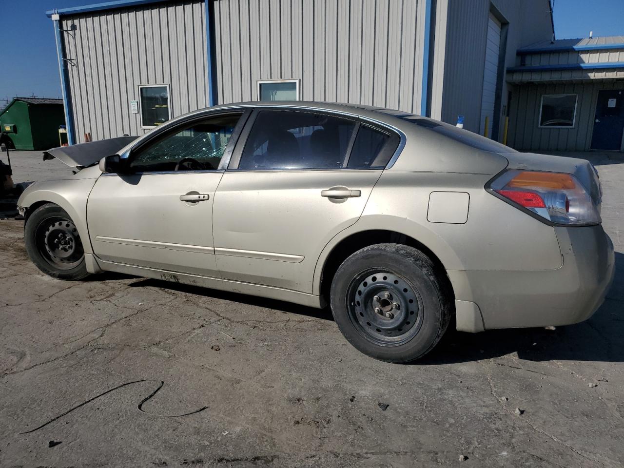 2009 Nissan Altima - Image 2