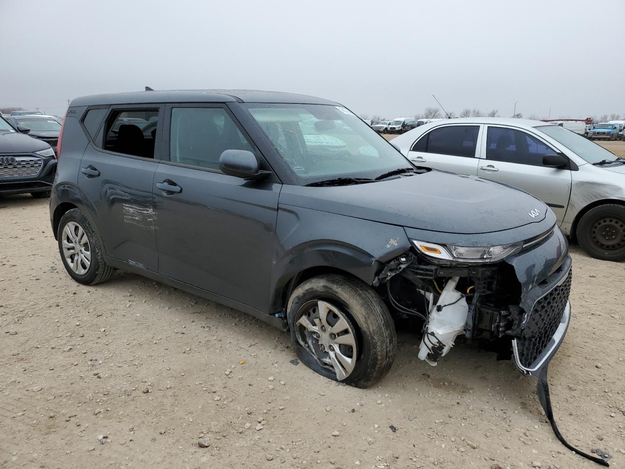 2022 Kia Soul - Image 4