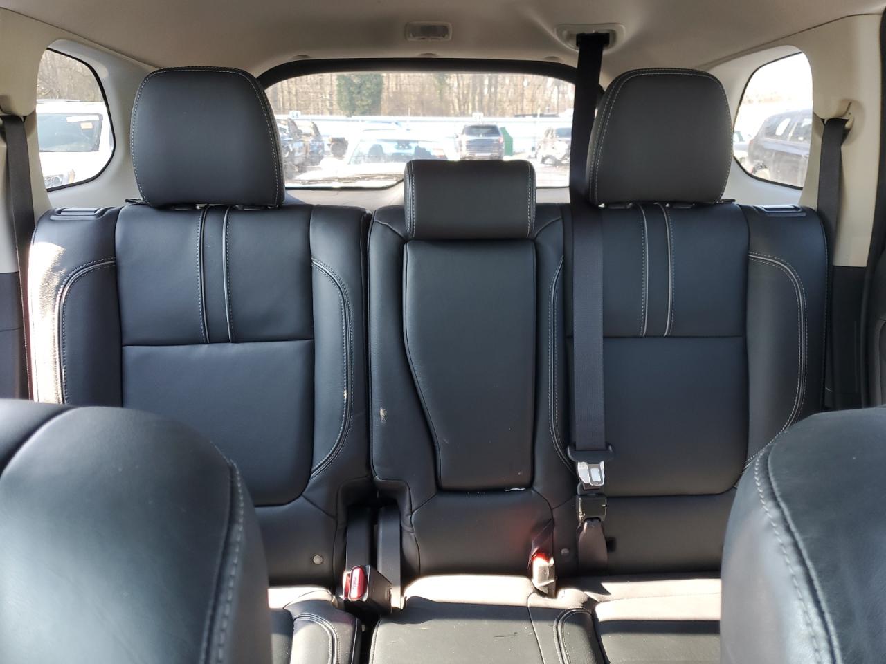 2018 Mitsubishi Outlander - Image 10