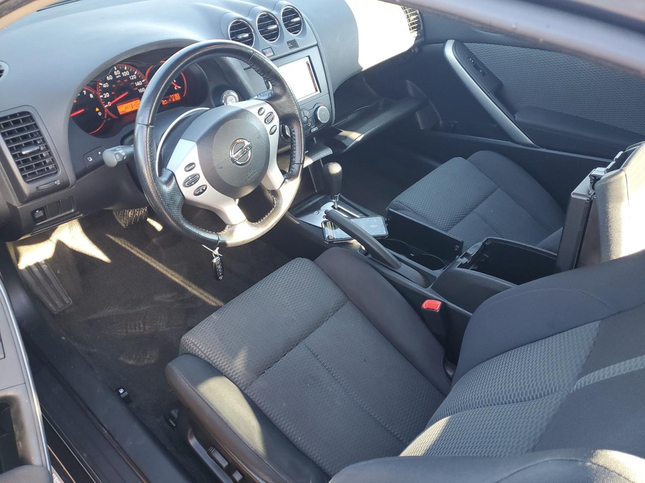 2009 Nissan Altima - Image 8