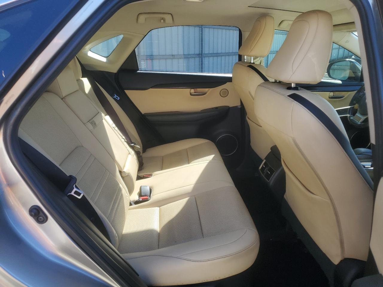 2017 Lexus NX - Image 11
