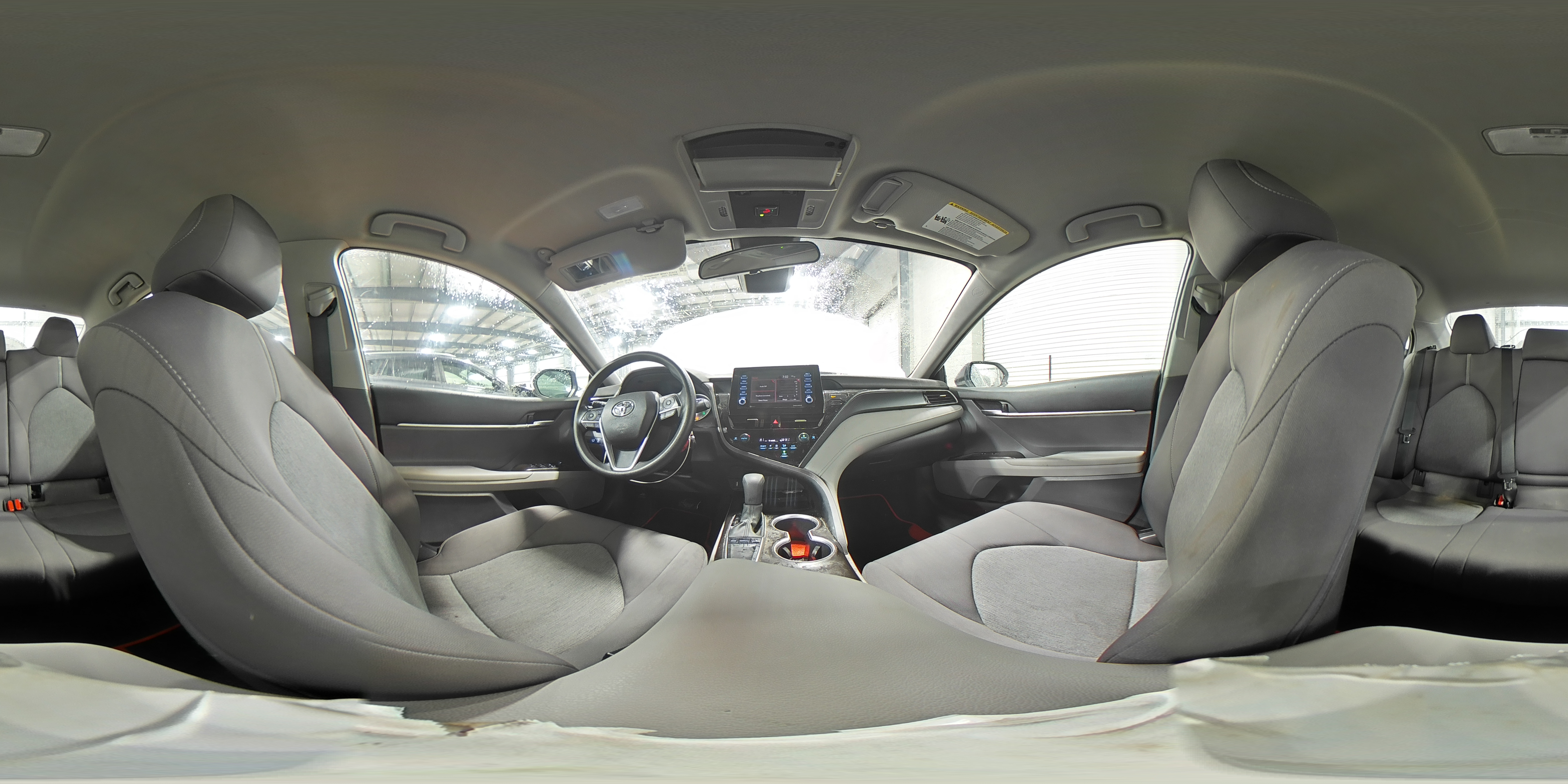 2022 Toyota Camry - Image 14