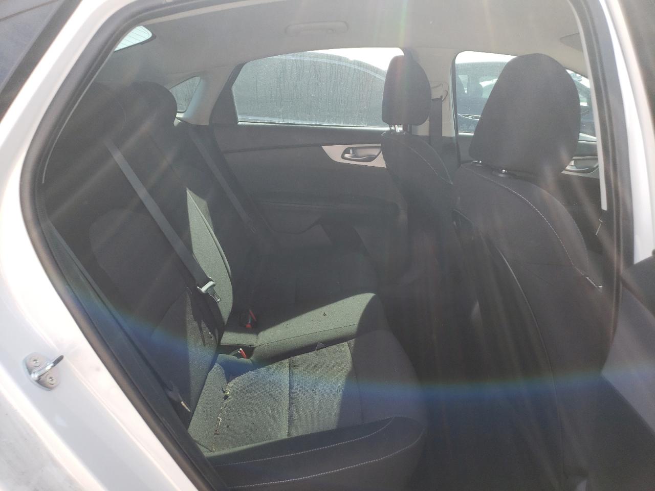 2024 Kia Forte - Image 10