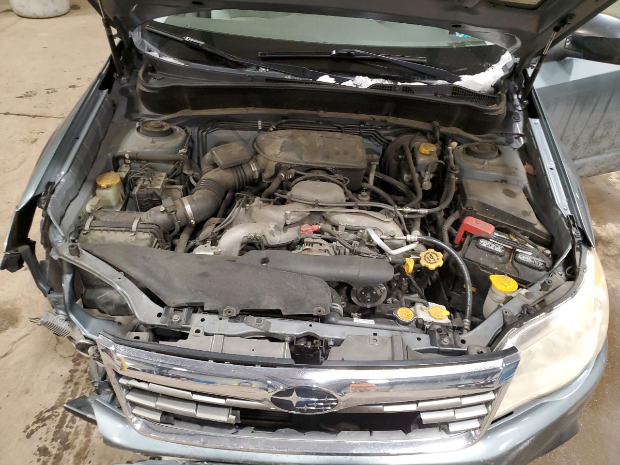 2010 Subaru Forester - Image 11