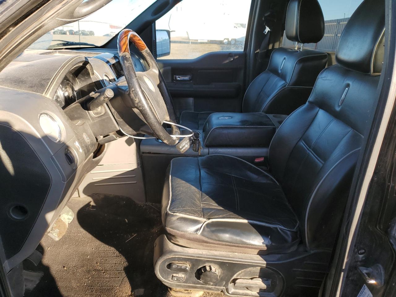 2007 Lincoln Mark Lt VIN: 5LTPW18507FJ06746 Lot: 89063475