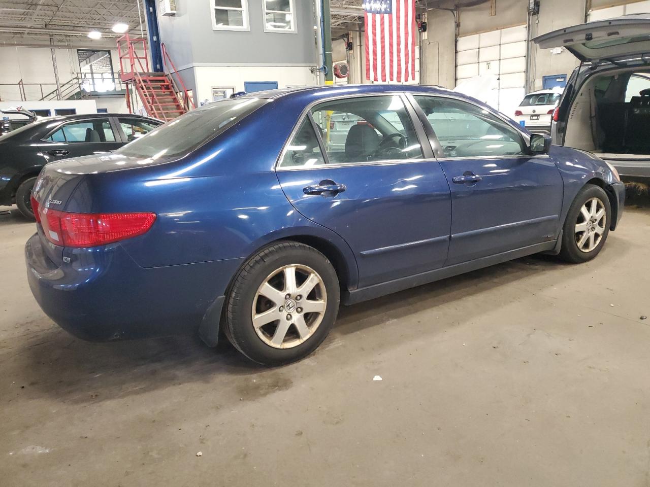 2005 Honda Accord - Image 3
