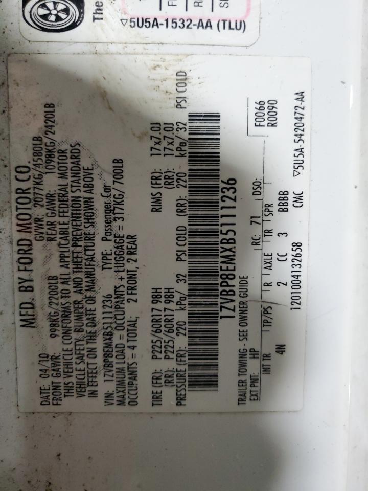 2011 Ford Mustang - Image 13