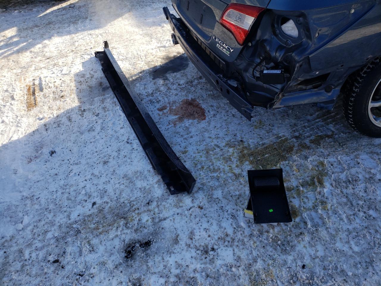 2015 Subaru Legacy - Image 12