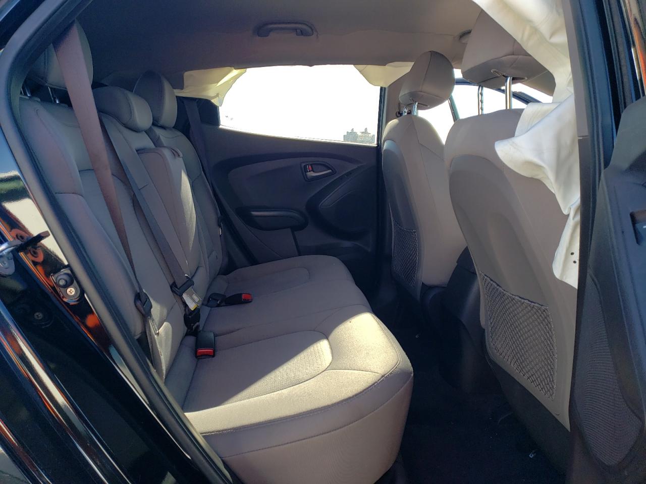 2014 Hyundai Tucson - Image 12