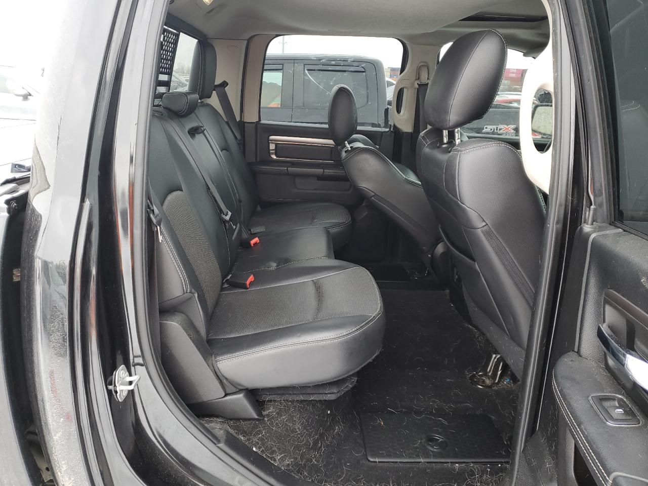 2017 RAM 1500 - Image 10