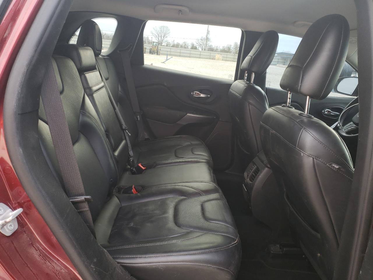 2019 Jeep Grand Cherokee - Image 11