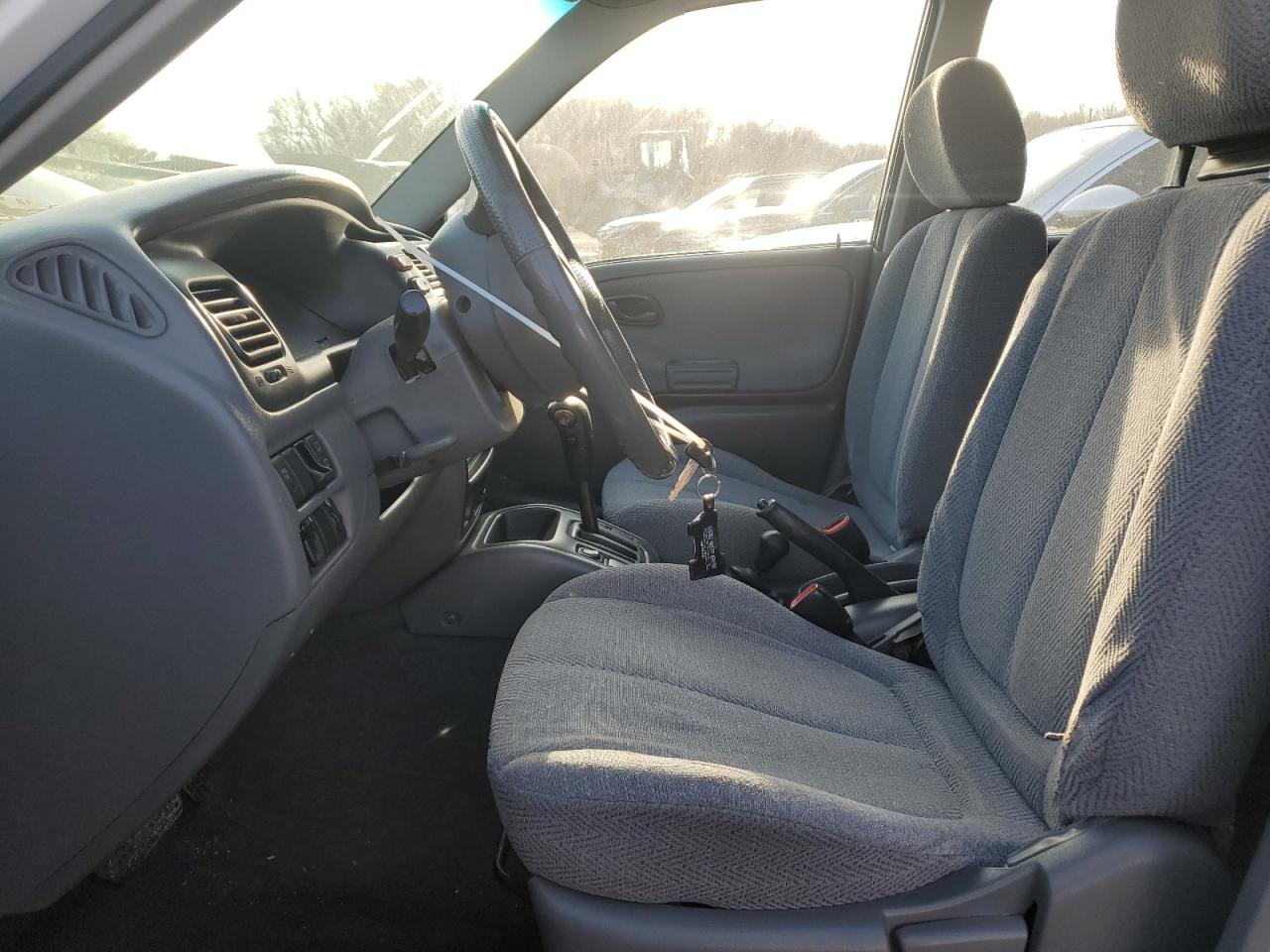 2000 Suzuki Grand Vitara - Image 7