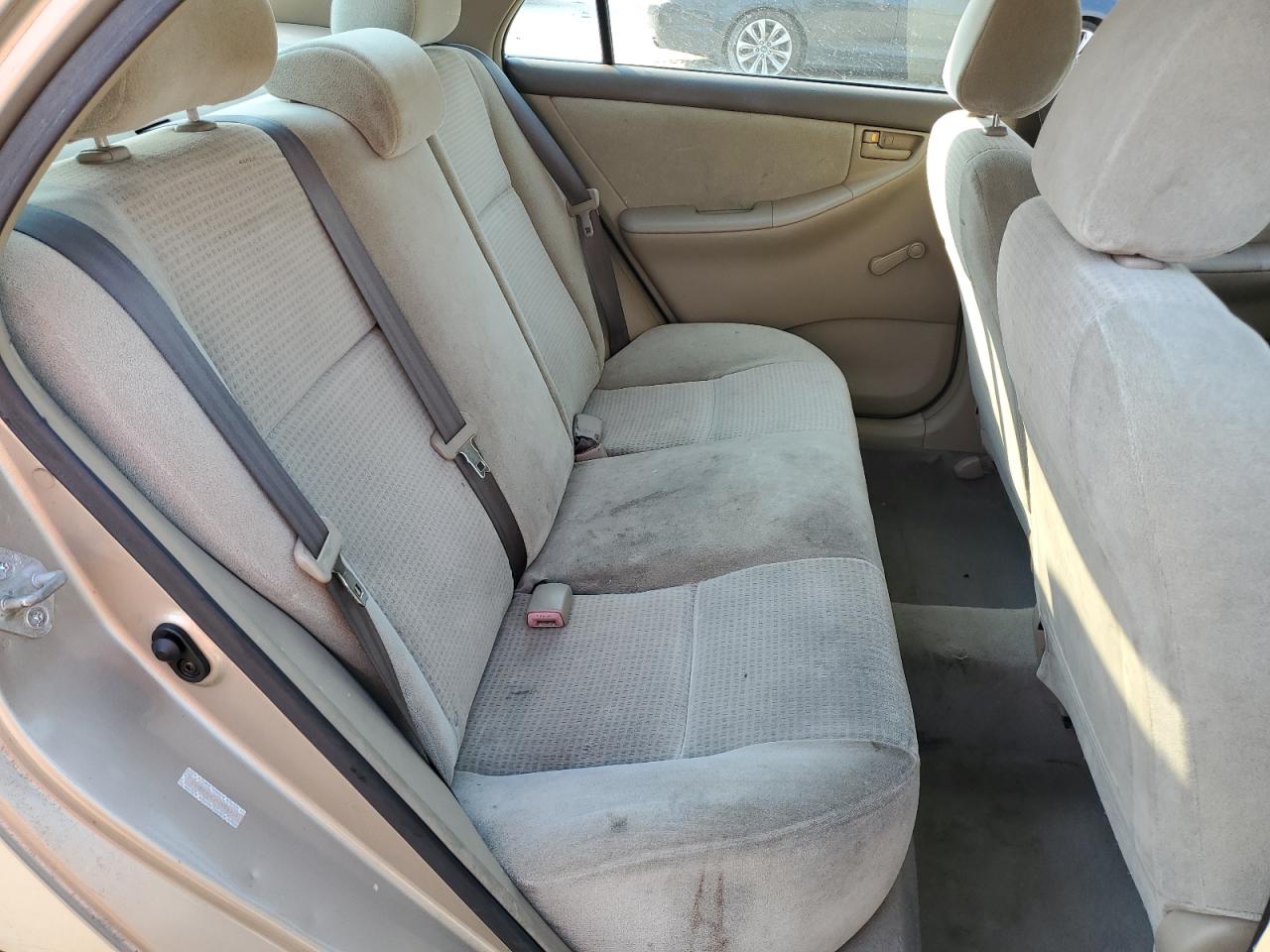 2005 Toyota Corolla - Image 10