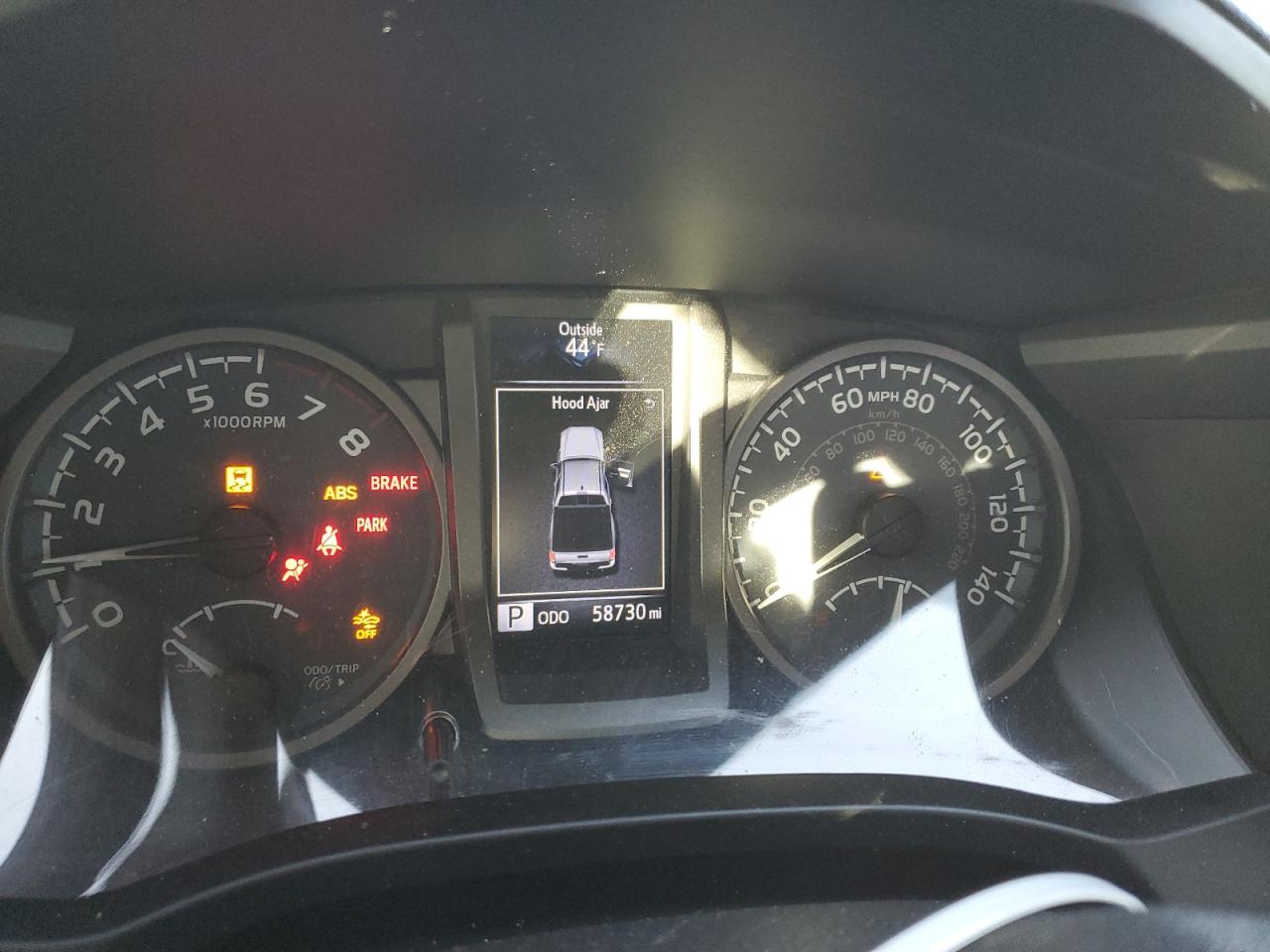 3TMCZ5AN1JM142561 TOYOTA TACOMA 2018