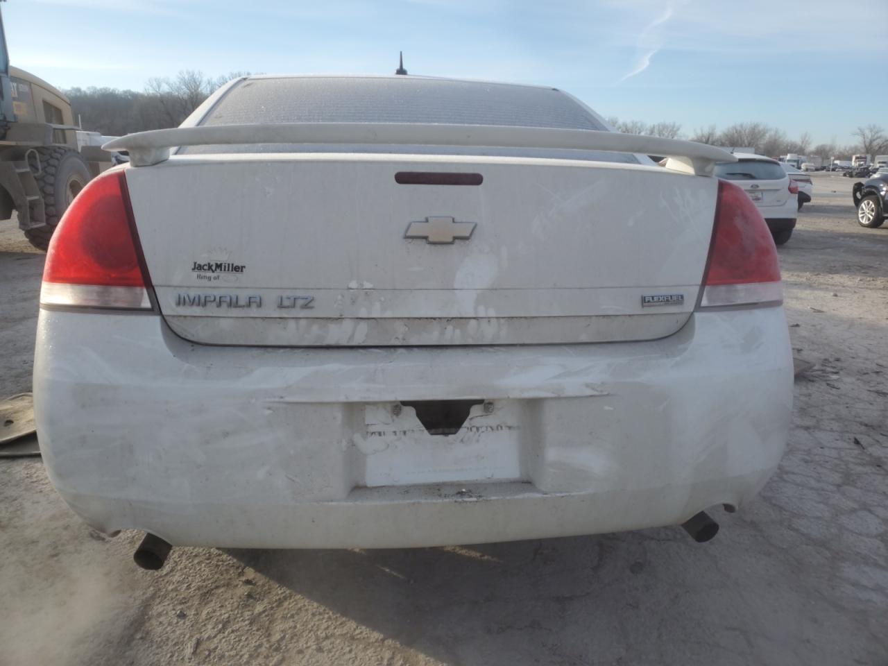 2012 Chevrolet Impala - Image 6