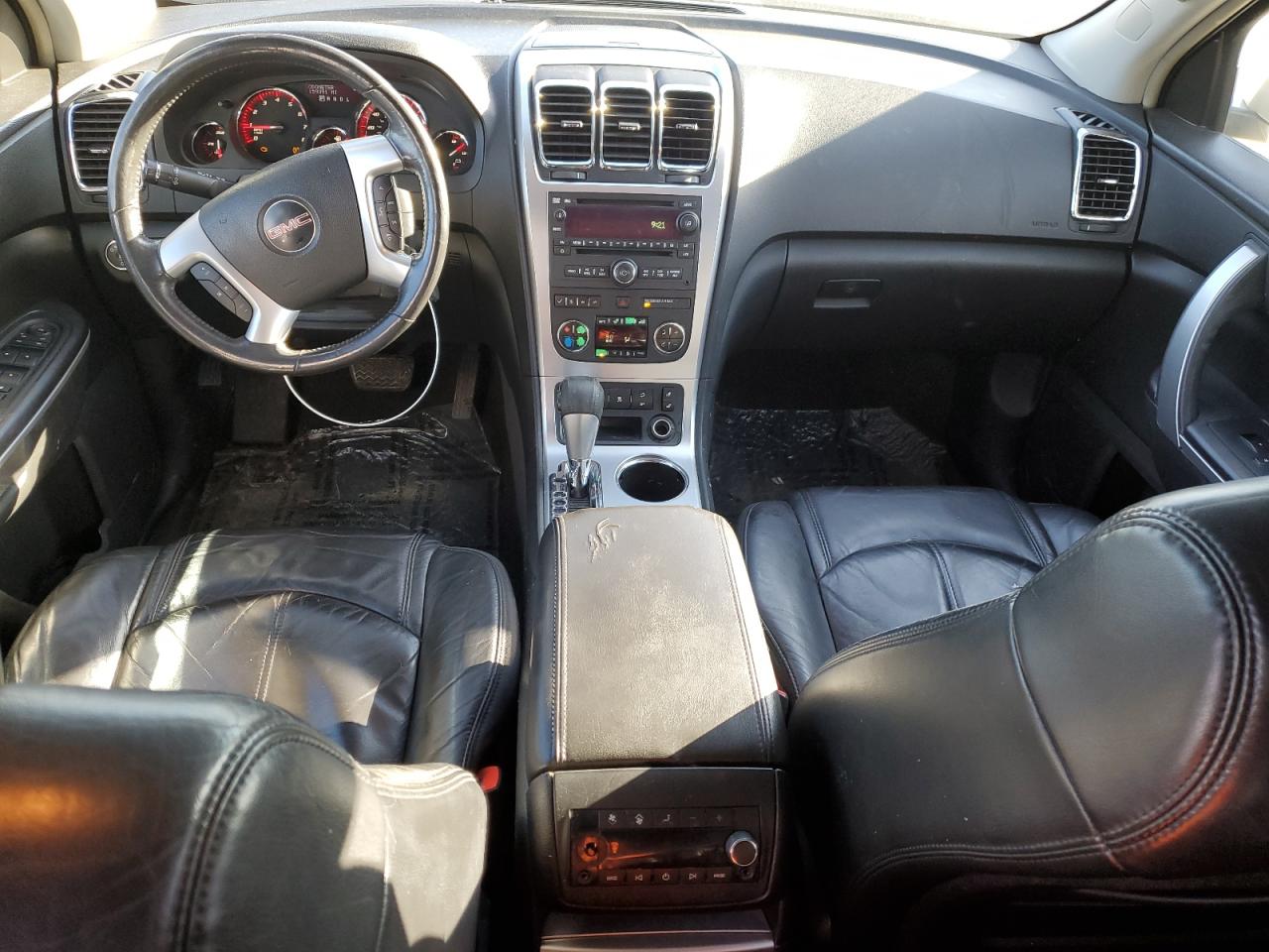 2009 GMC Acadia - Image 8