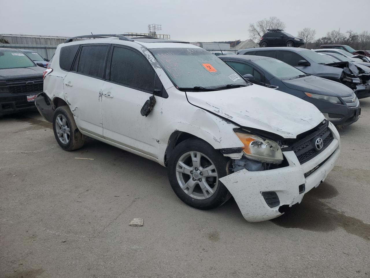 2011 Toyota RAV 4 - Image 4