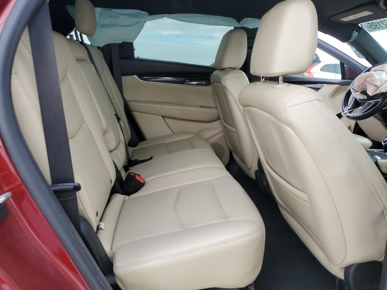 2017 Cadillac XT5 - Image 11