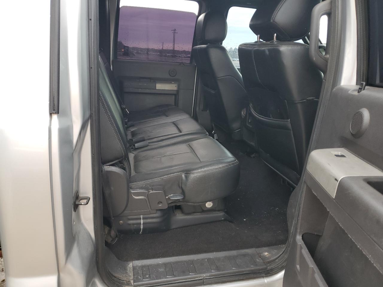 2016 Ford F350 - Image 10