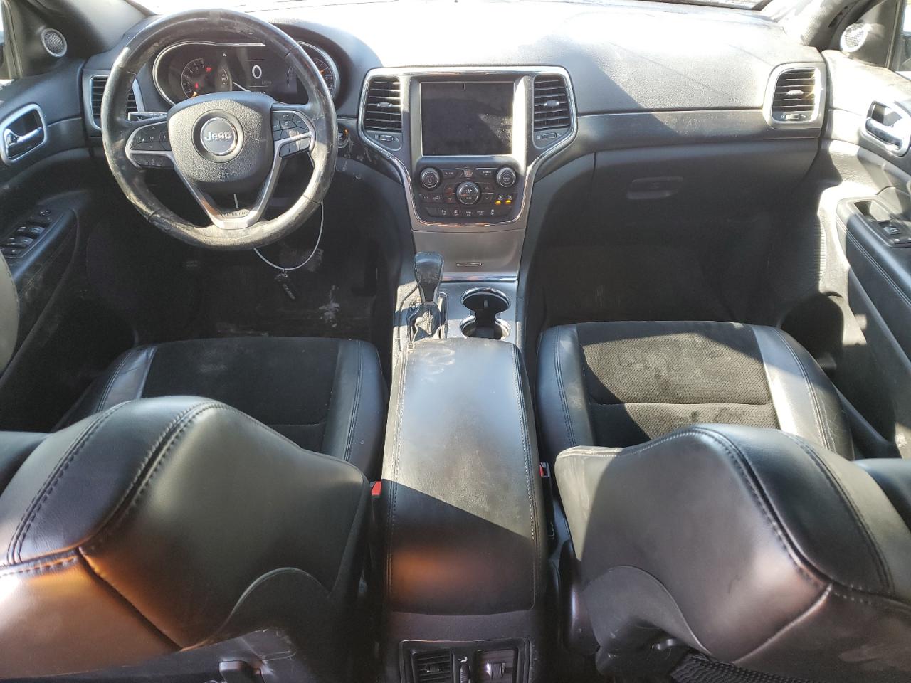 2018 Jeep Grand Cherokee - Image 8
