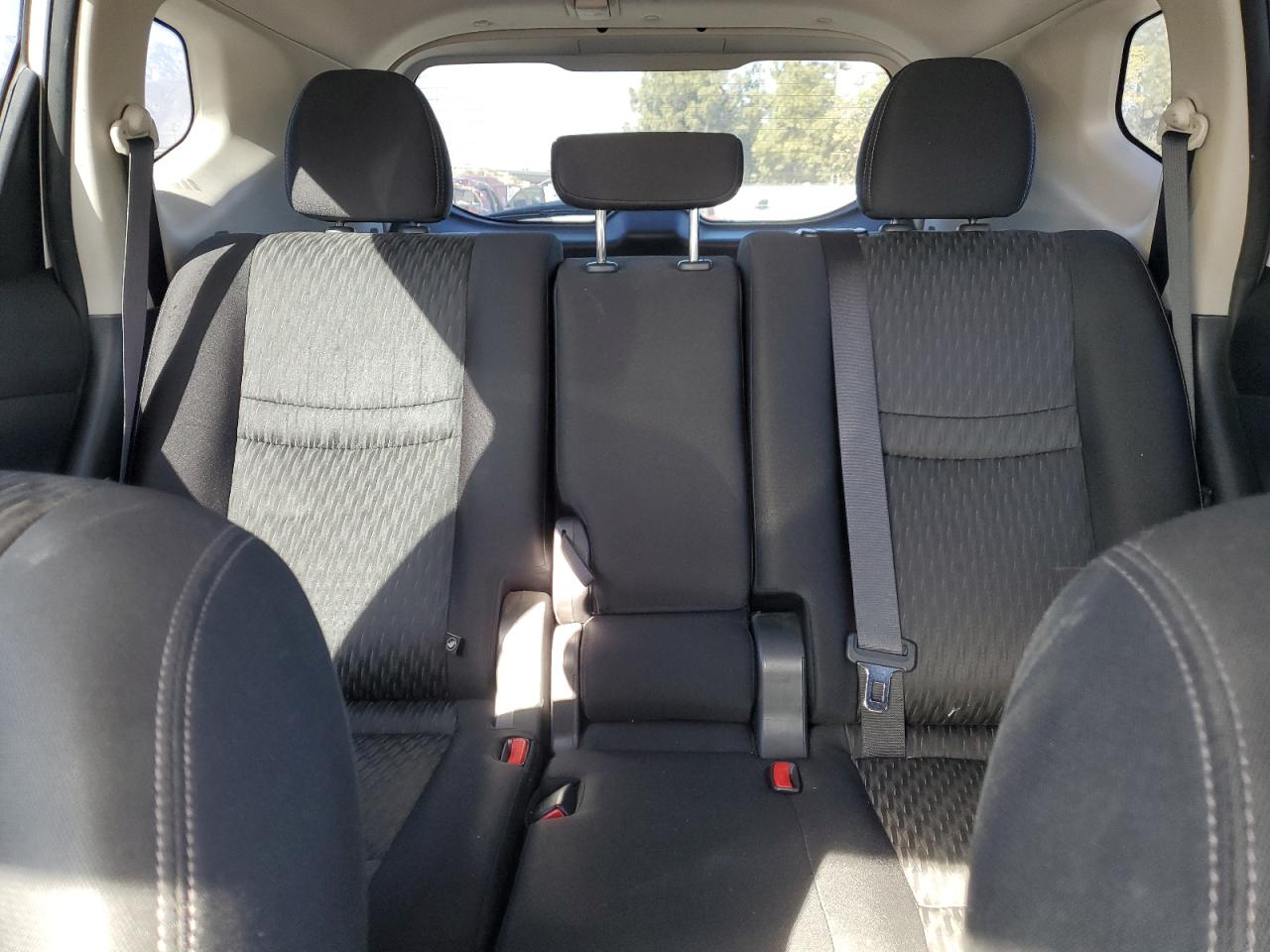 2017 Nissan Rogue S VIN: JN8AT2MT9HW134871 Lot: 42061475