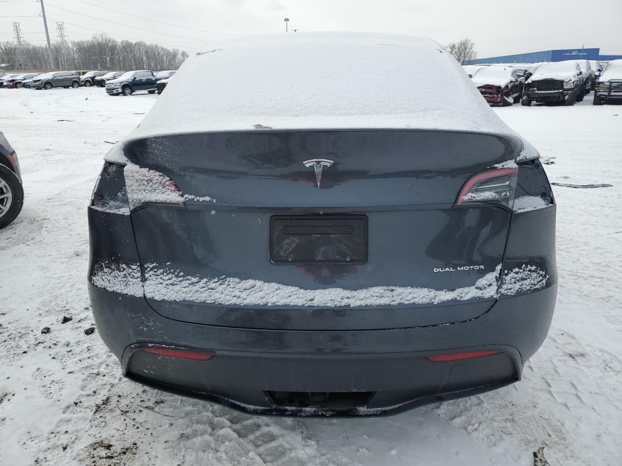 2024 Tesla Model Y VIN: 7SAYGDEE0RA253280 Lot: 88710835