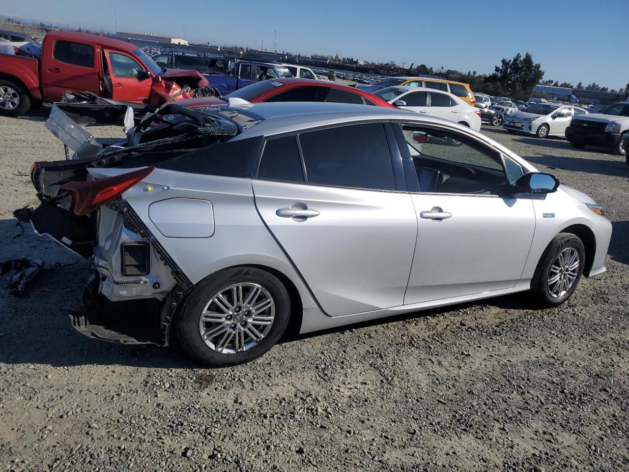 JTDKARFP2J3073403 TOYOTA PRIUS 2018