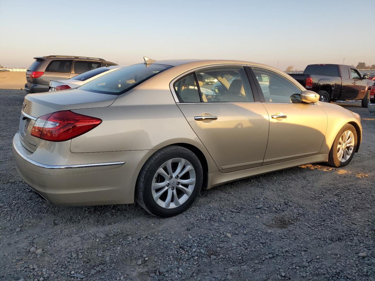 2012 Hyundai Genesis - Image 3