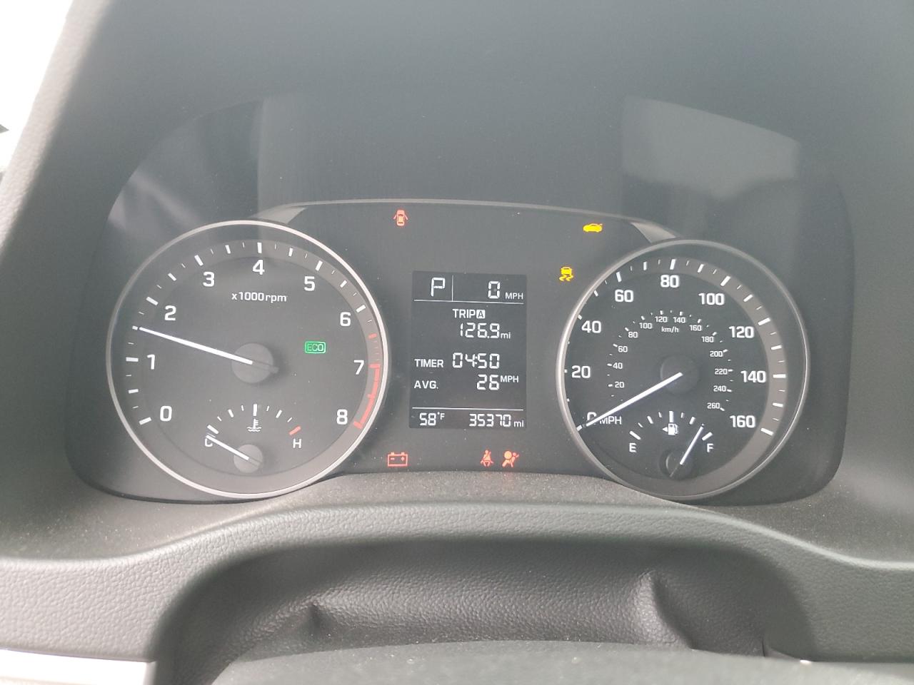 2018 Hyundai Elantra - Image 9
