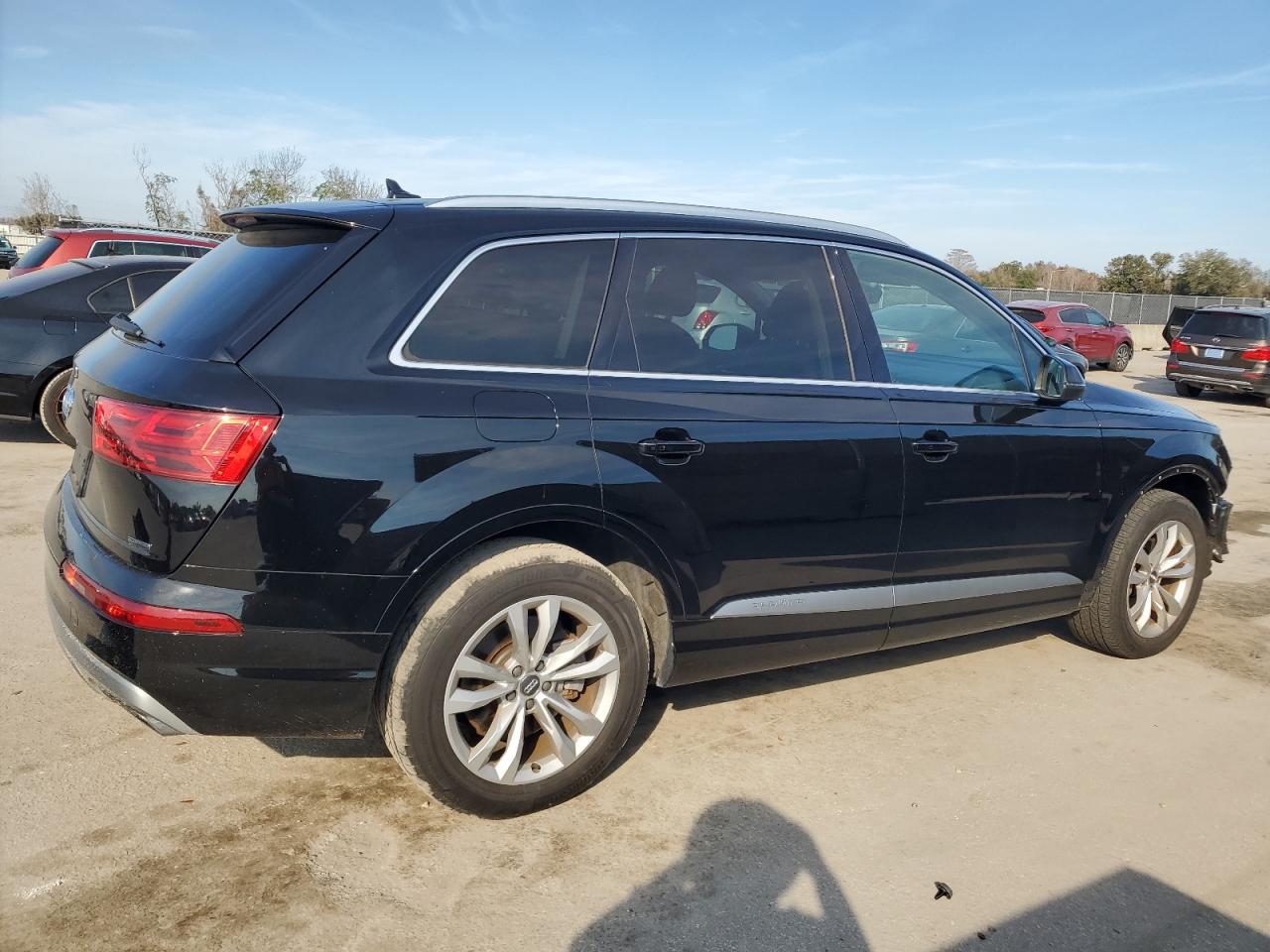 2019 Audi Q7 - Image 3