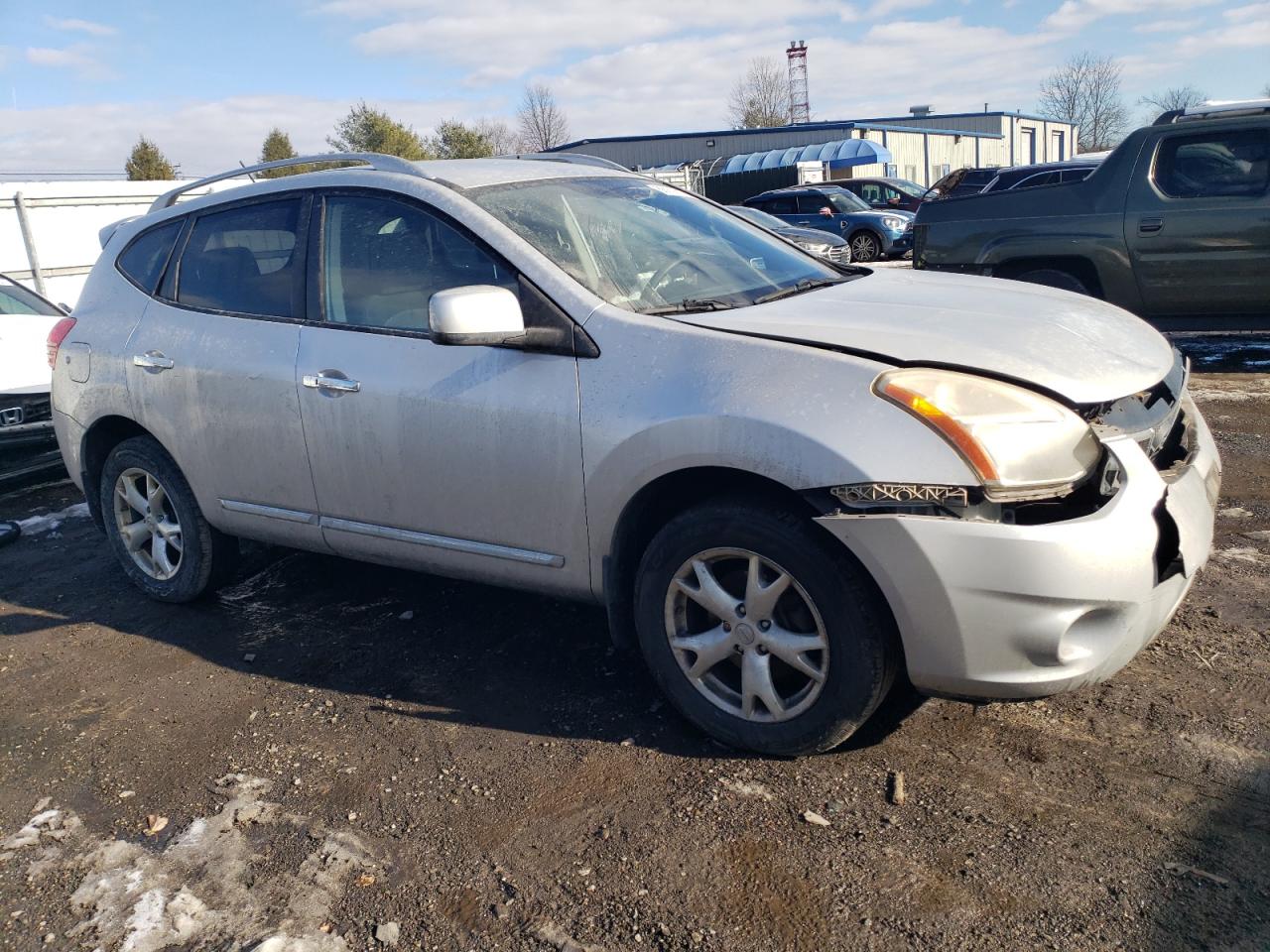 2011 Nissan Rogue - Image 4