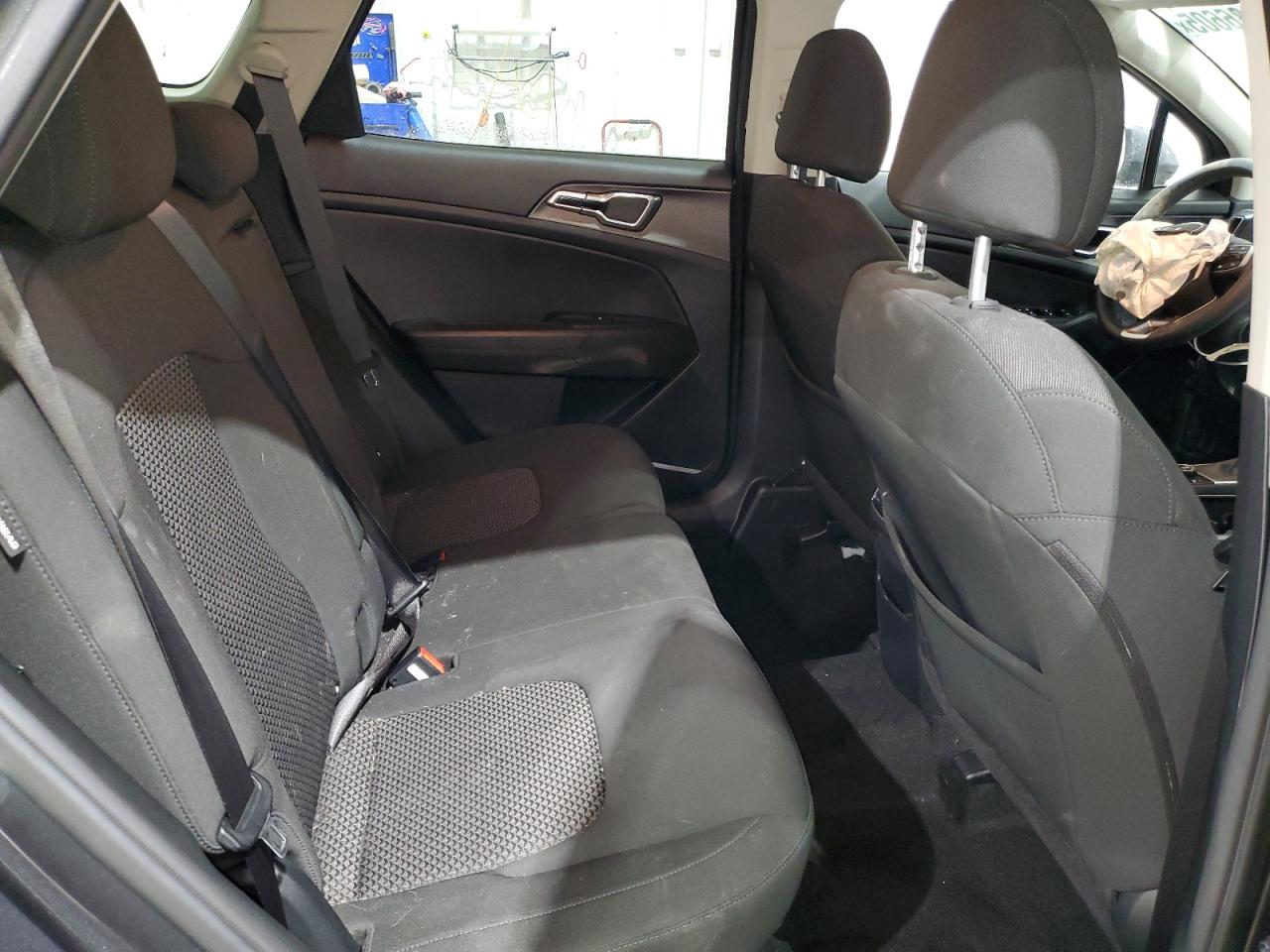 2024 Kia Sportage - Image 11