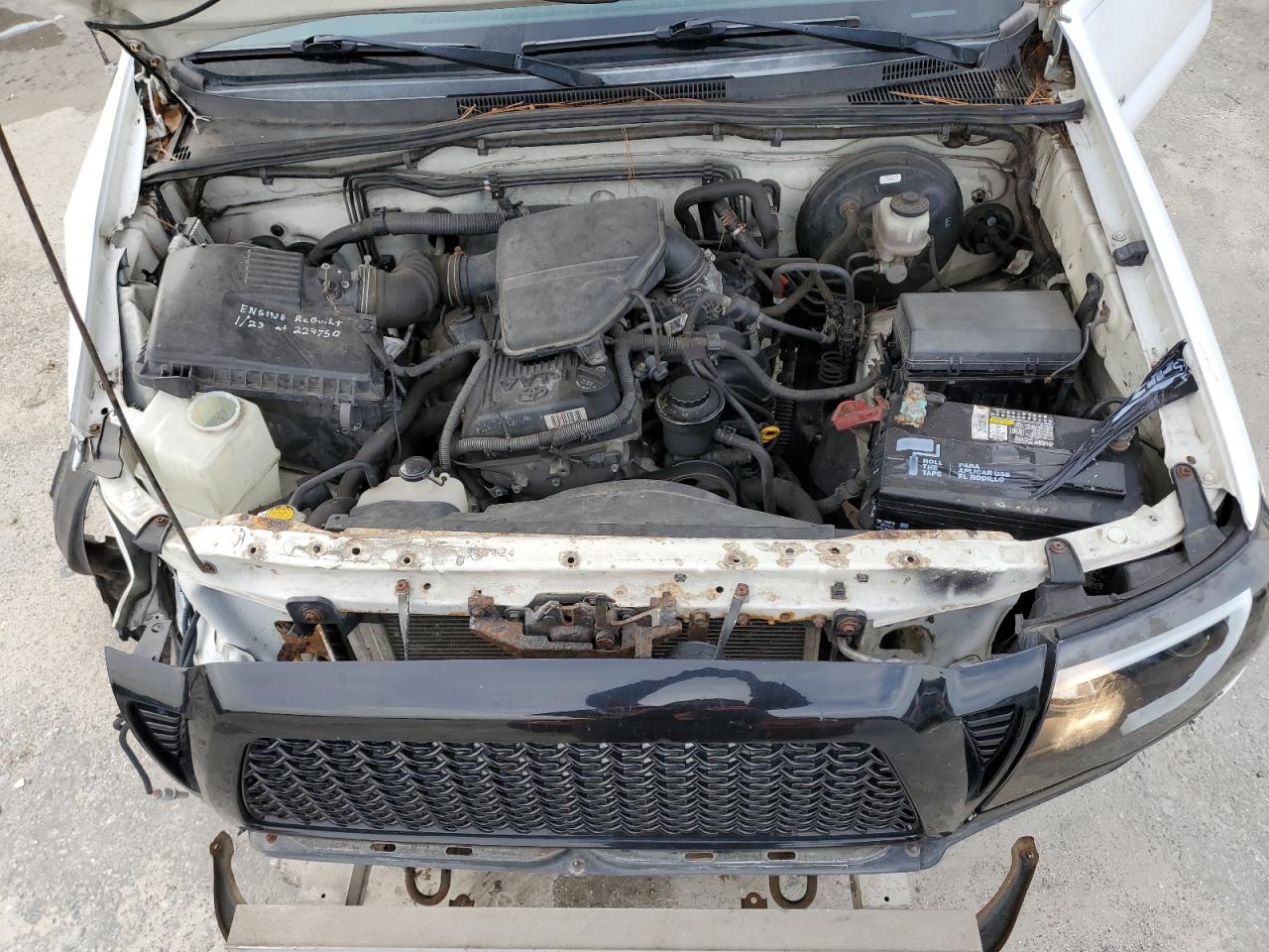 2010 Toyota Tacoma - Image 11