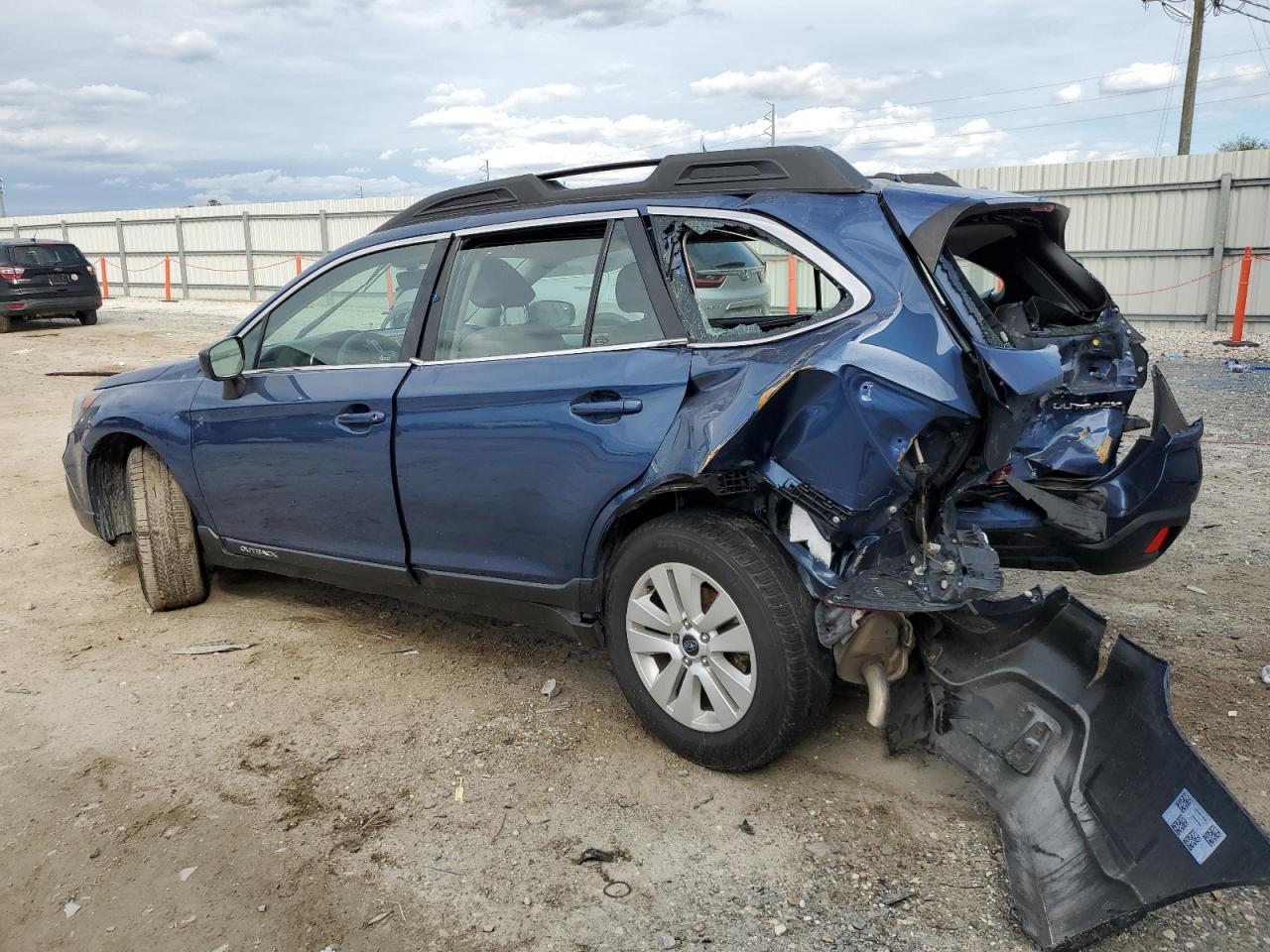 2019 Subaru Outback - Image 2