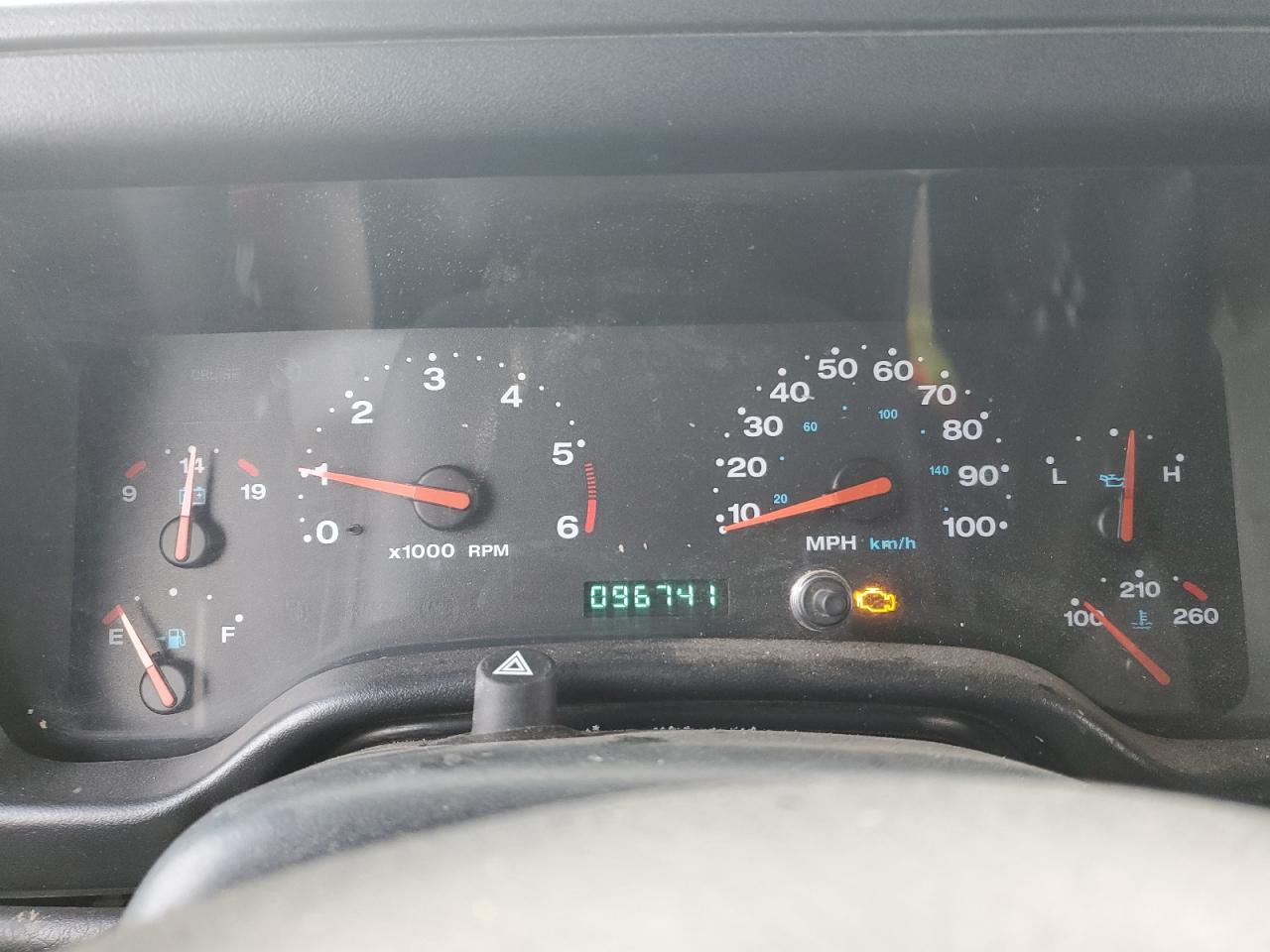 2004 Jeep Wrangler - Image 9