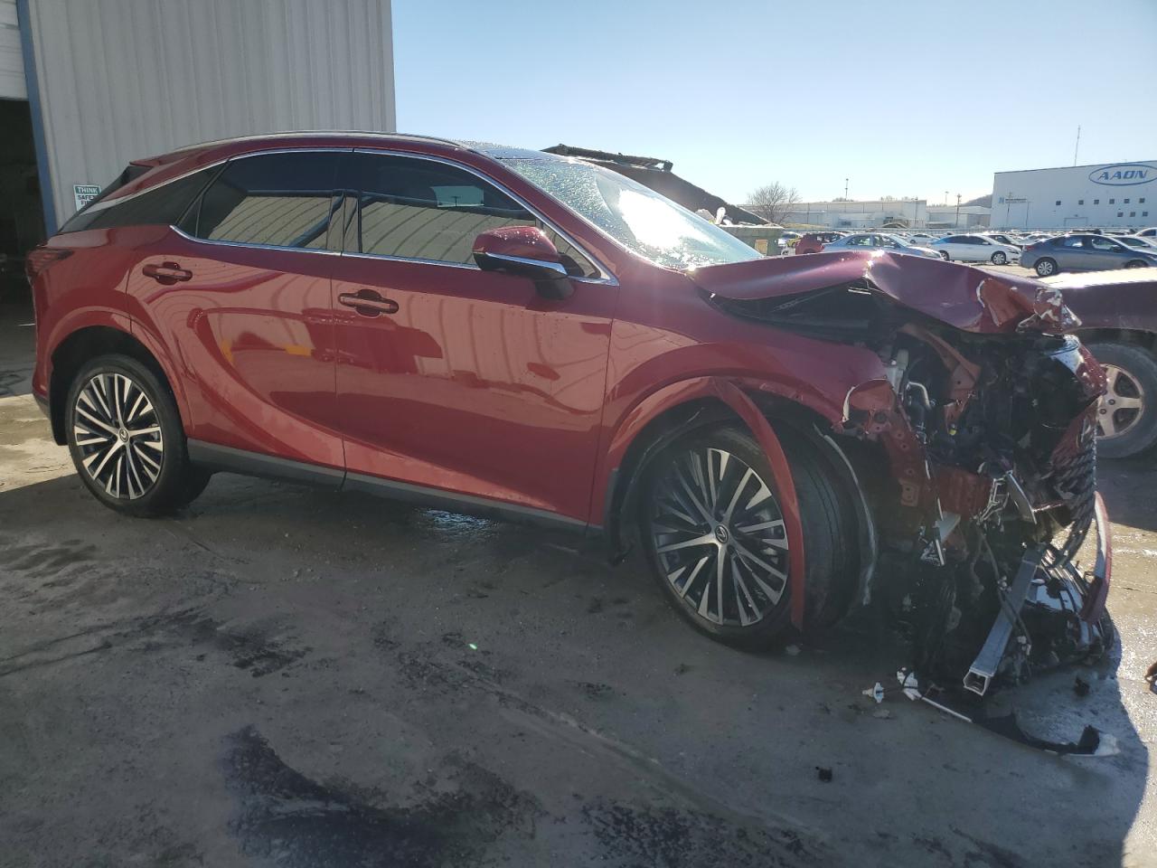 2023 Lexus RX - Image 4