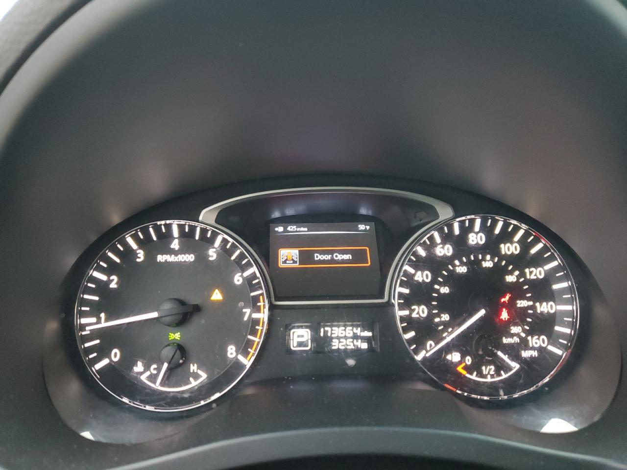 2013 Nissan Altima - Image 9