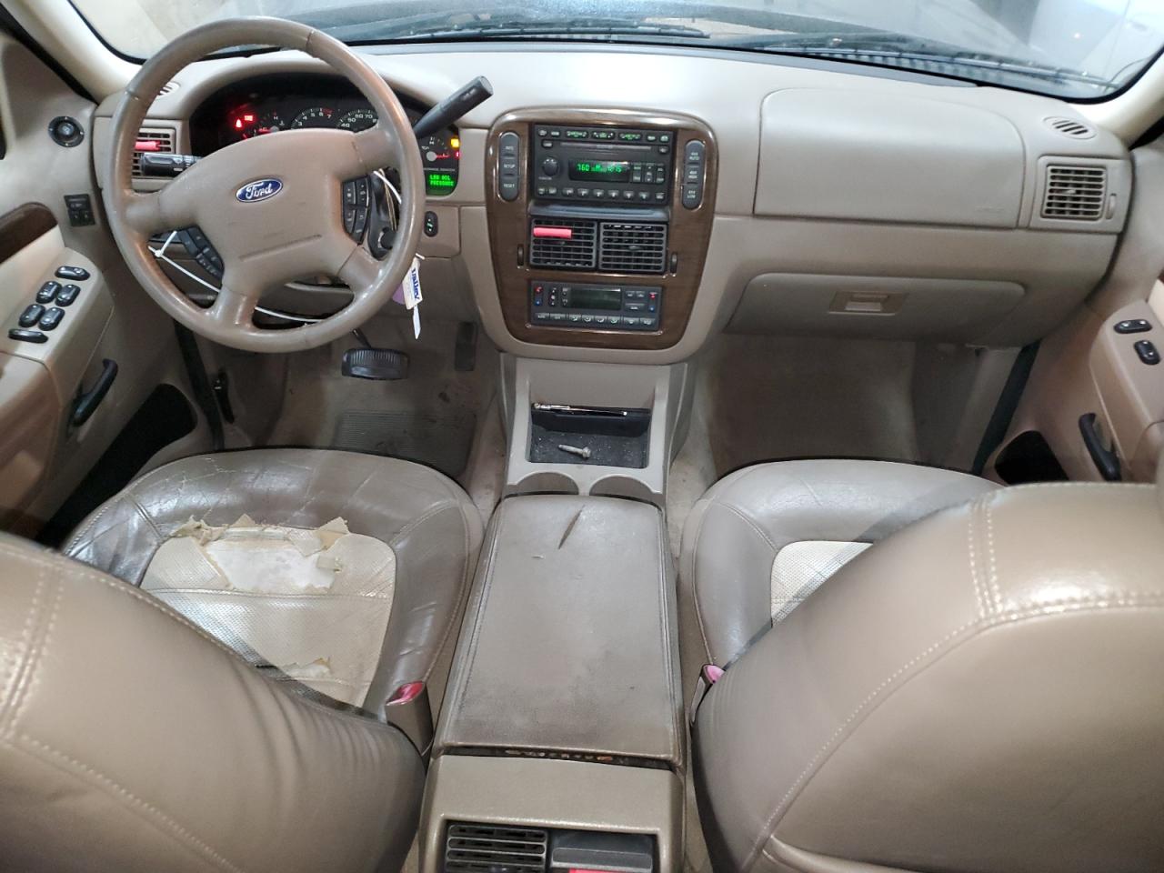 2004 Ford Explorer - Image 8