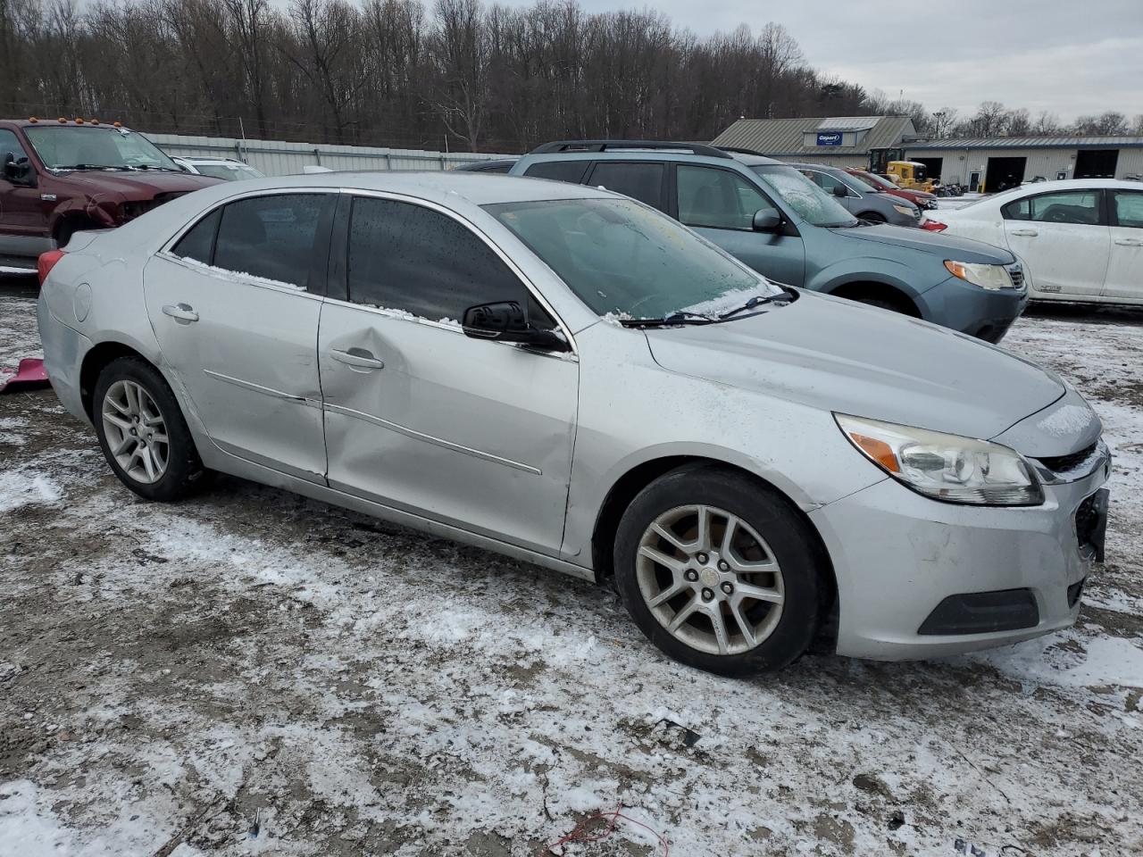 VIN 1G11C5SL5FF308358 2015 CHEVROLET MALIBU no.4