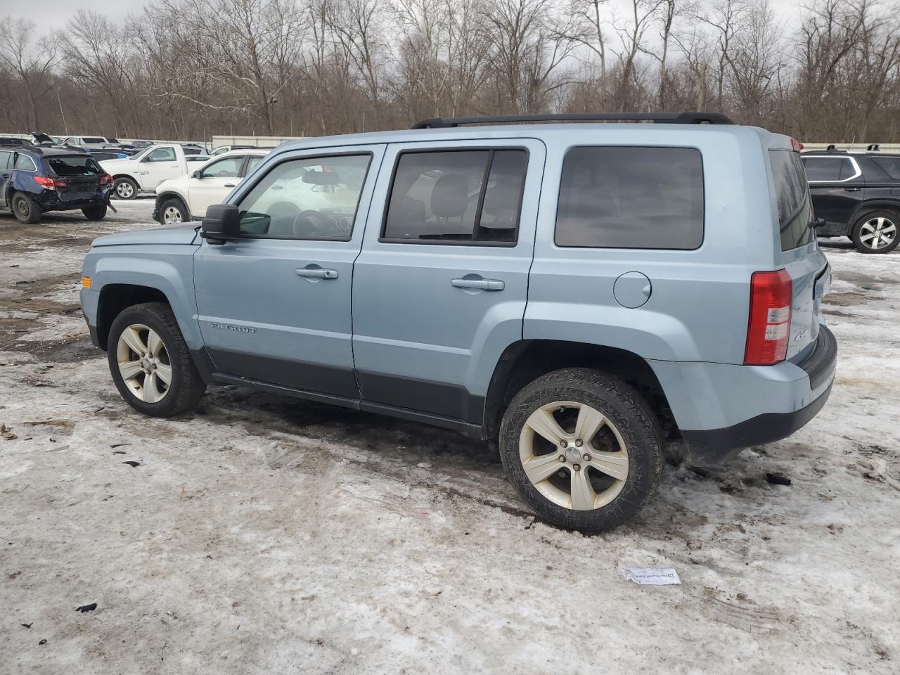 2014 Jeep Liberty (Patriot) - Image 2
