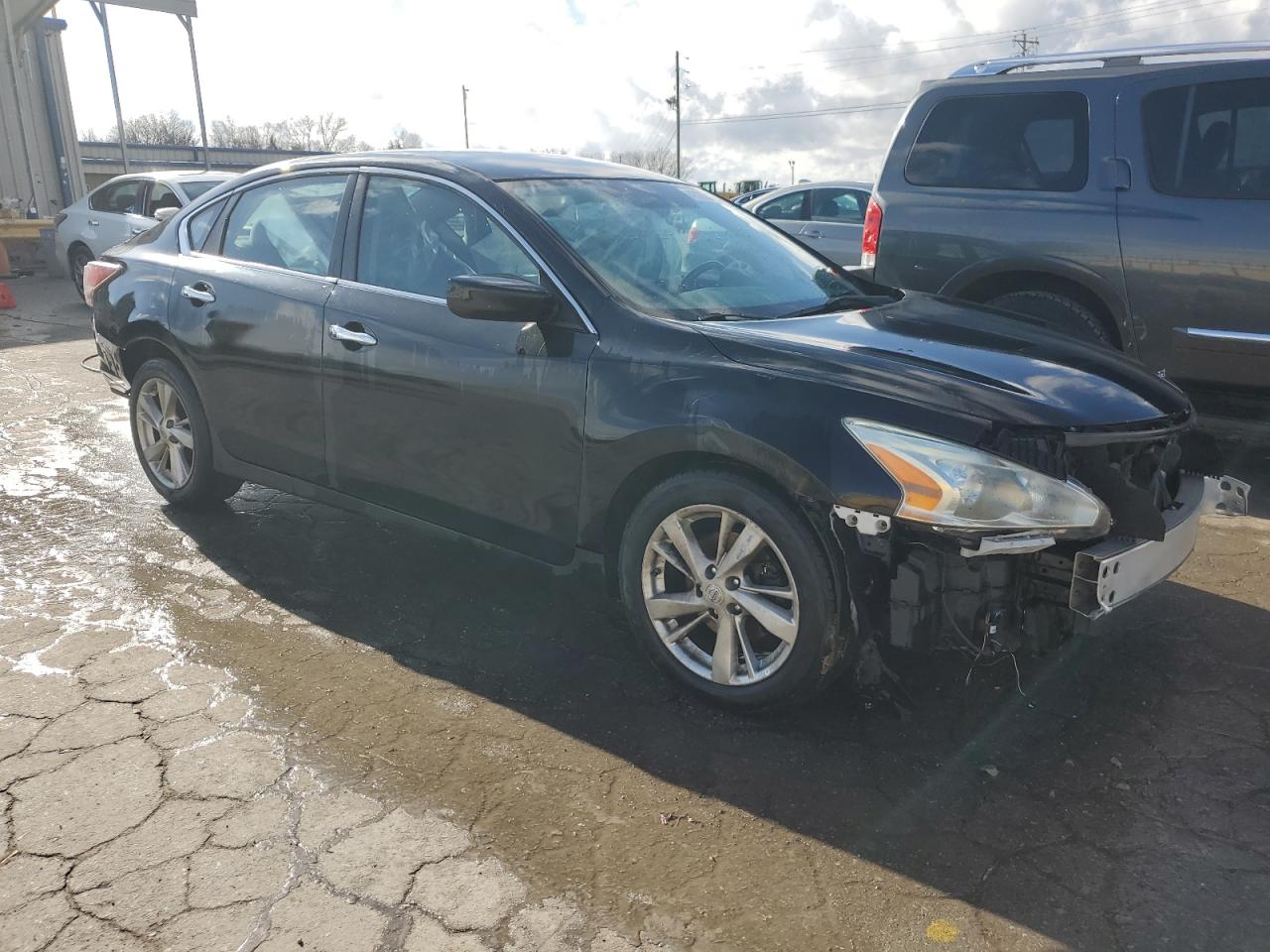 2015 Nissan Altima - Image 4