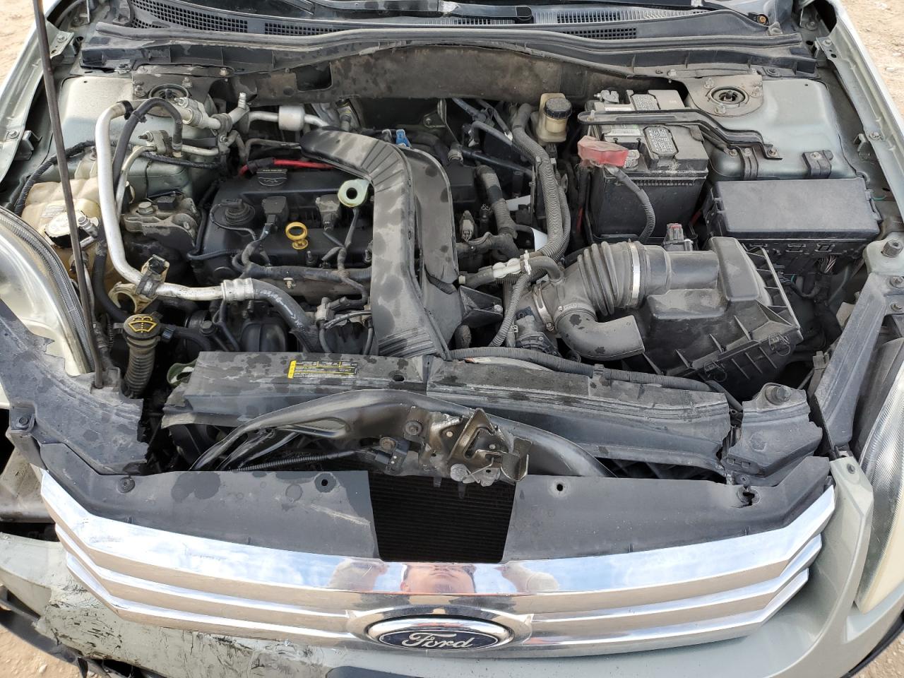 2009 Ford Fusion - Image 13