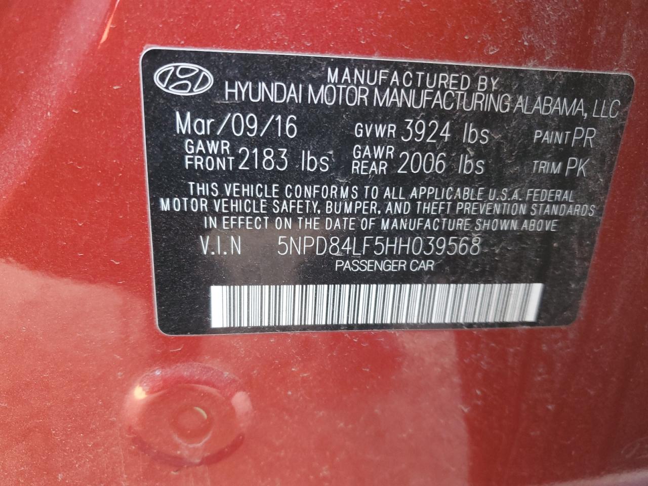 2017 Hyundai Elantra - Image 12