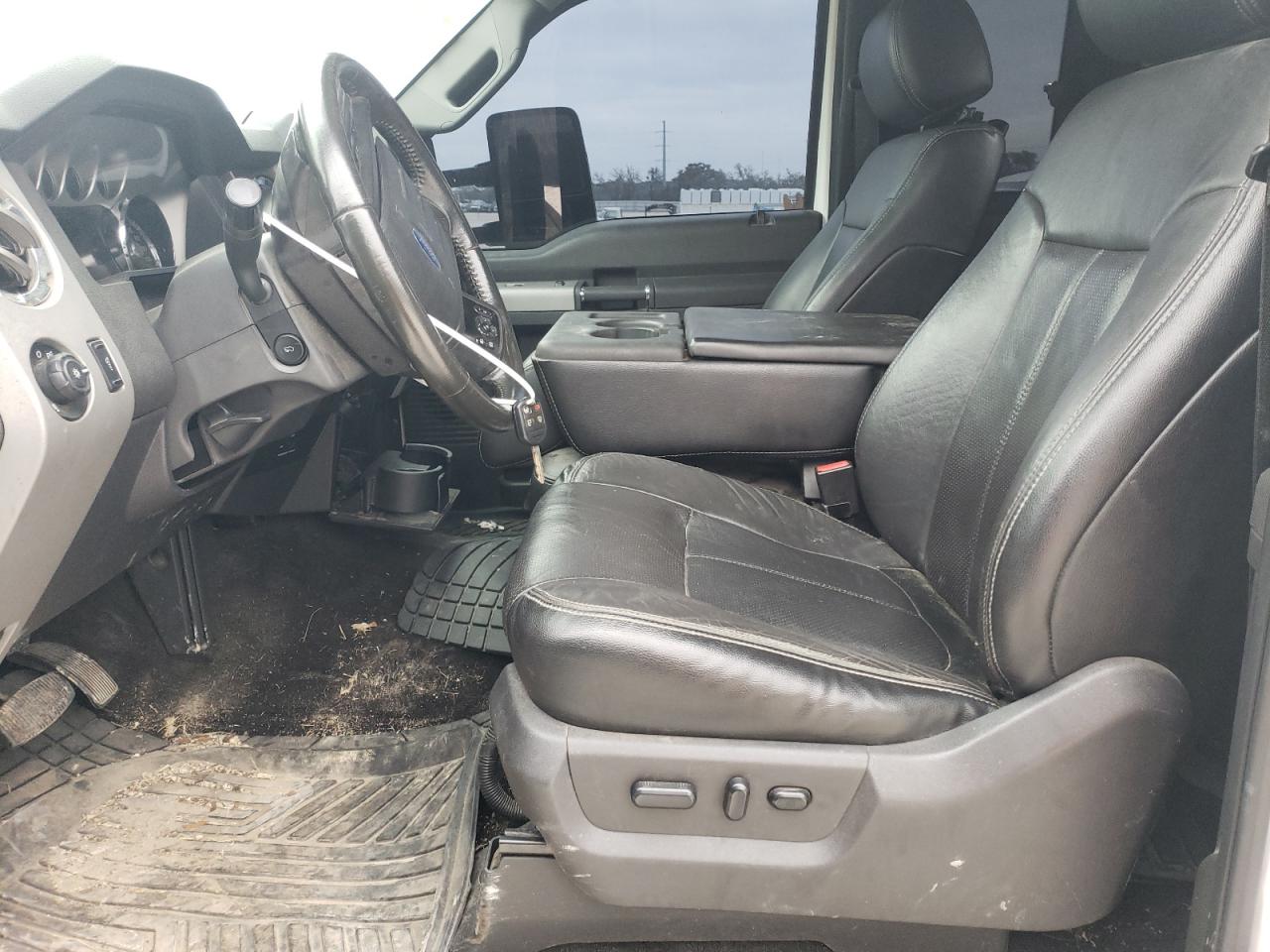 2015 Ford F250 - Image 7