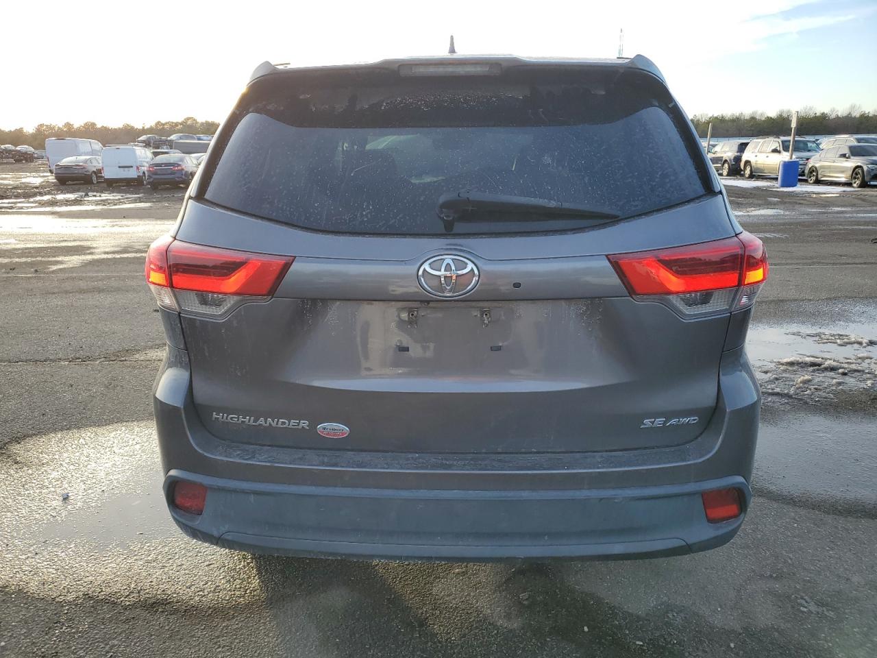 5TDJZRFH9HS451061 TOYOTA HIGHLANDER 2017