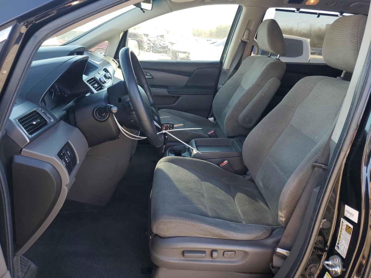 2012 Honda Odyssey - Image 7