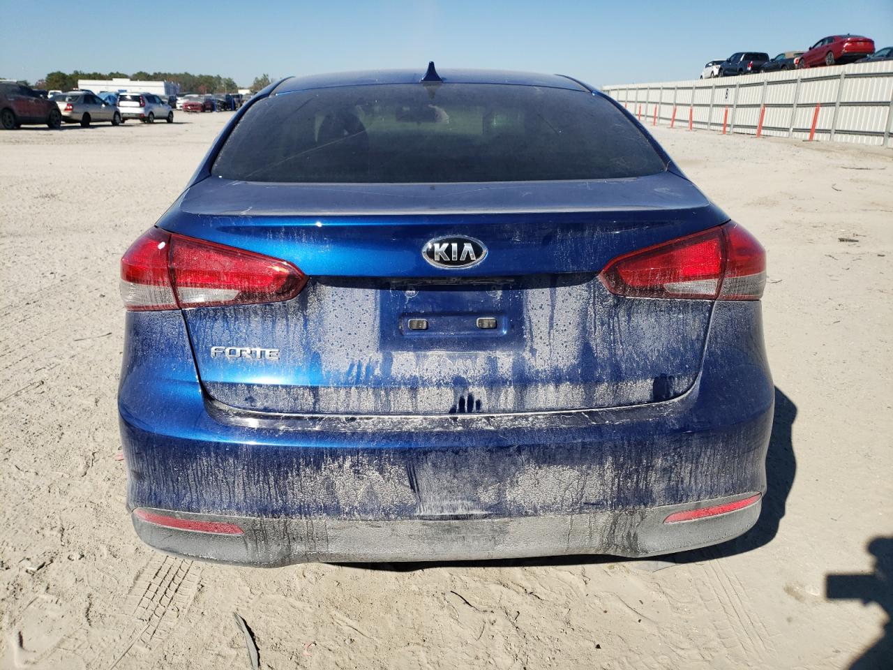 2018 Kia Forte - Image 6
