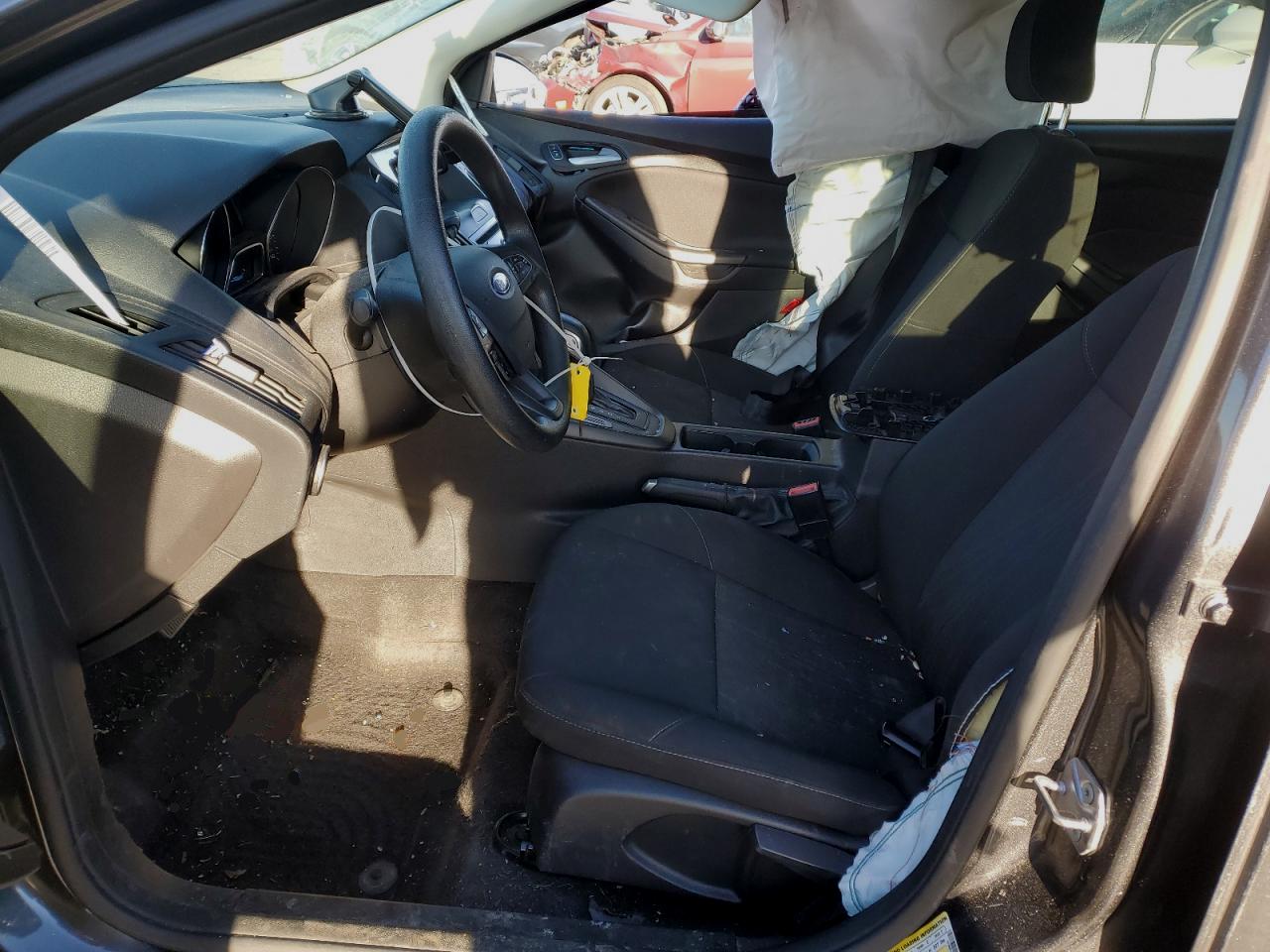 1FADP3M22HL332418 FORD FOCUS 2017