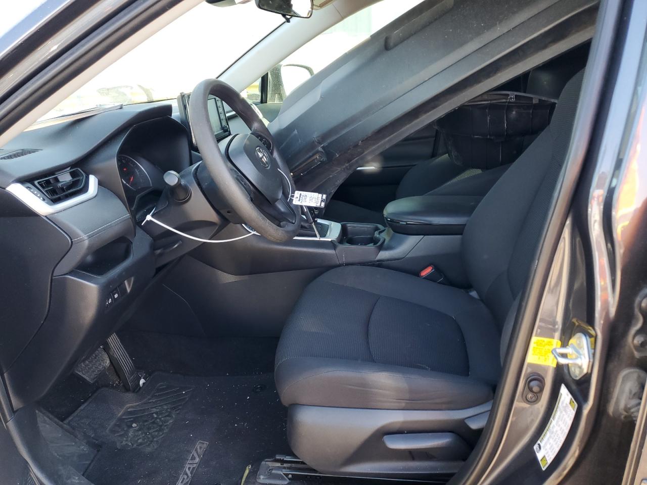 2019 Toyota RAV 4 - Image 7