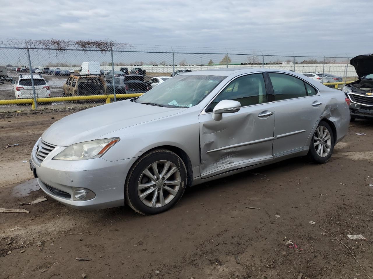 2010 Lexus ES - Image 1